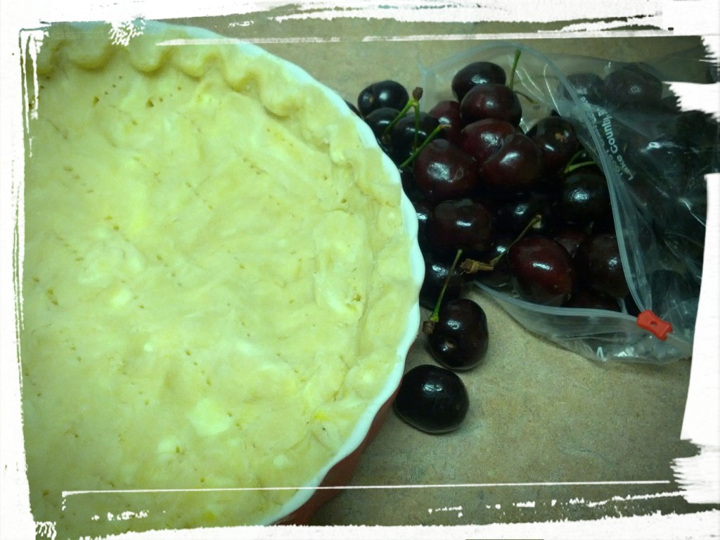 Tart crust plus cherries -- it's a gonna be goot!
